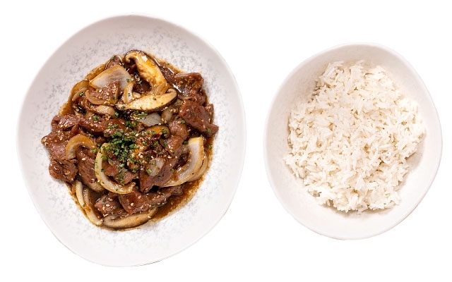  Bulgogi Koreane me Mish Viçi  
