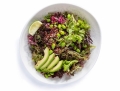  Sallatë Quinoa me Edamame 